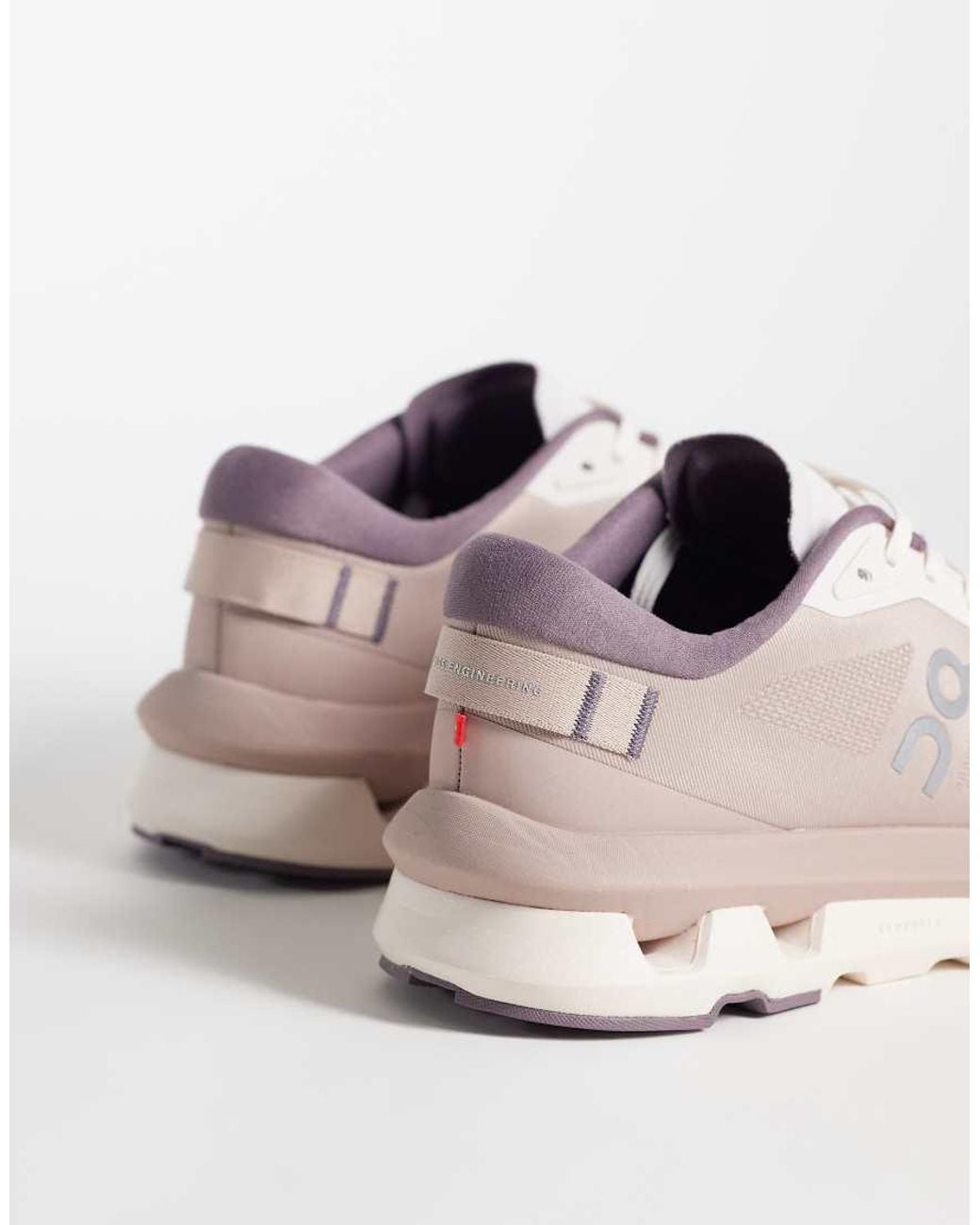 On Shoes White Cloudze All Day Trainers
