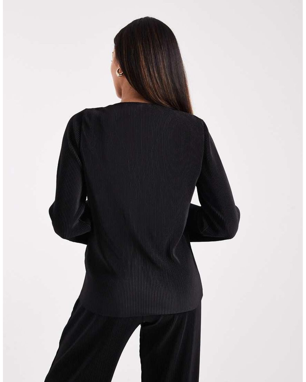 Mama.licious Black Mamalicious Maternity Plisse Exposed Bump Top Co-Ord