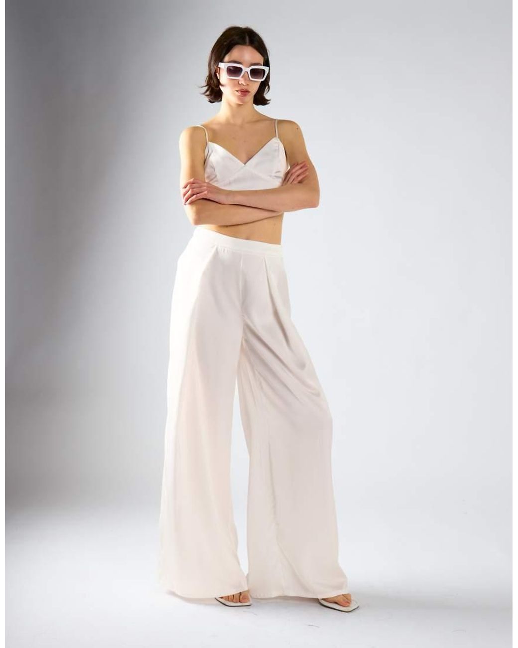 NARRATED White Wide-Leg Trousers