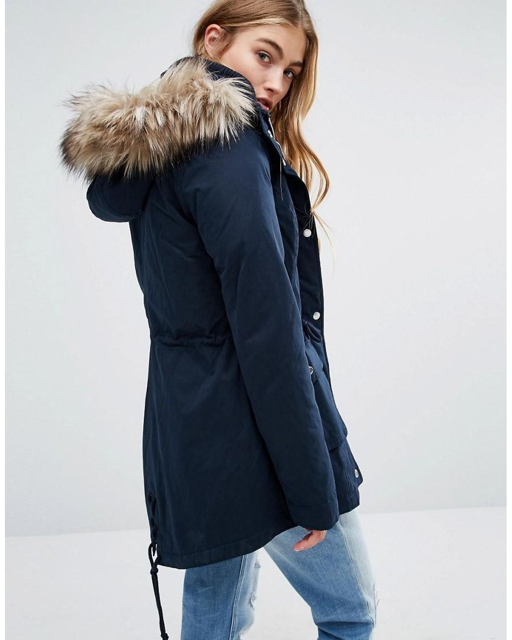 Hollister Sherpa Lined Parka Coat With Faux Fur Trim Hood - Navy in Blue