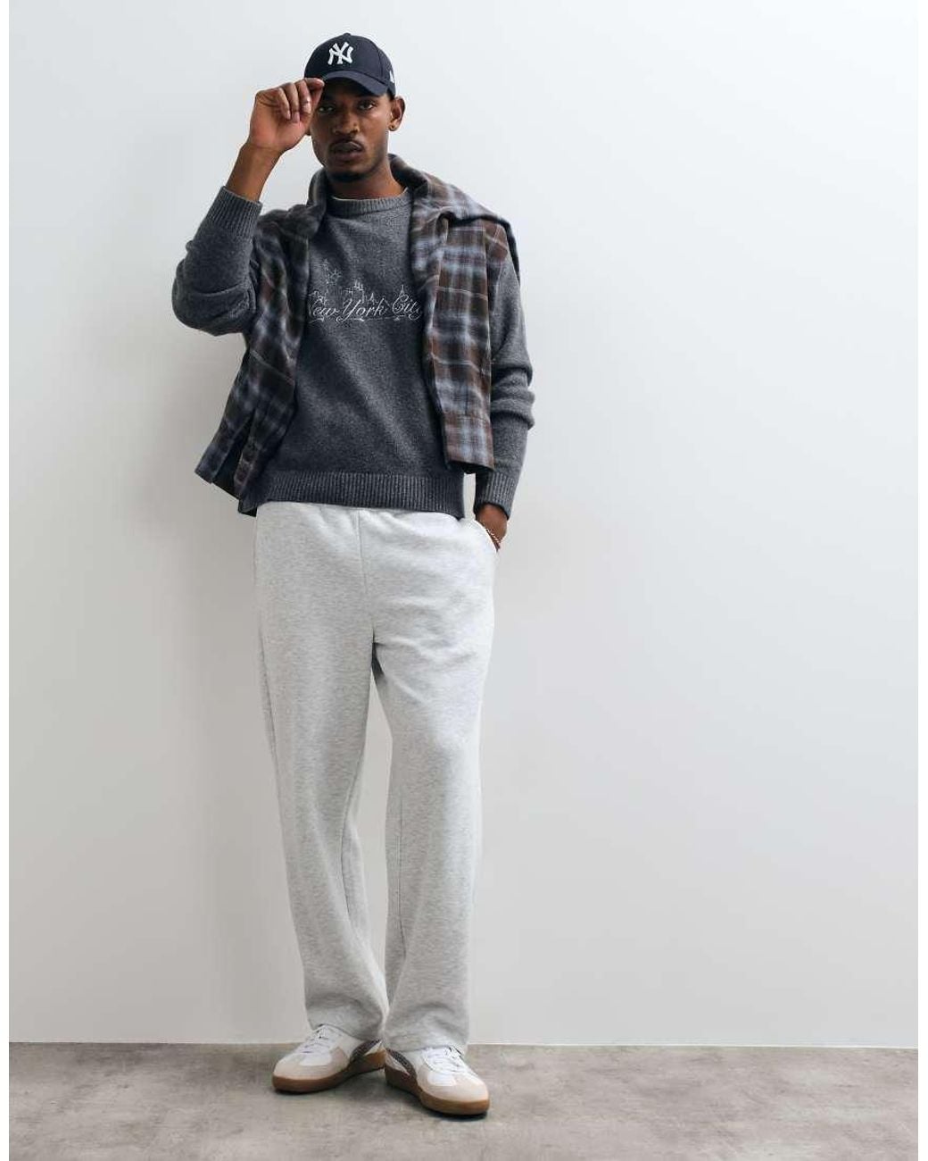 Abercrombie & Fitch Blue Knitted Crew Neck Nyc Print Jumper for men