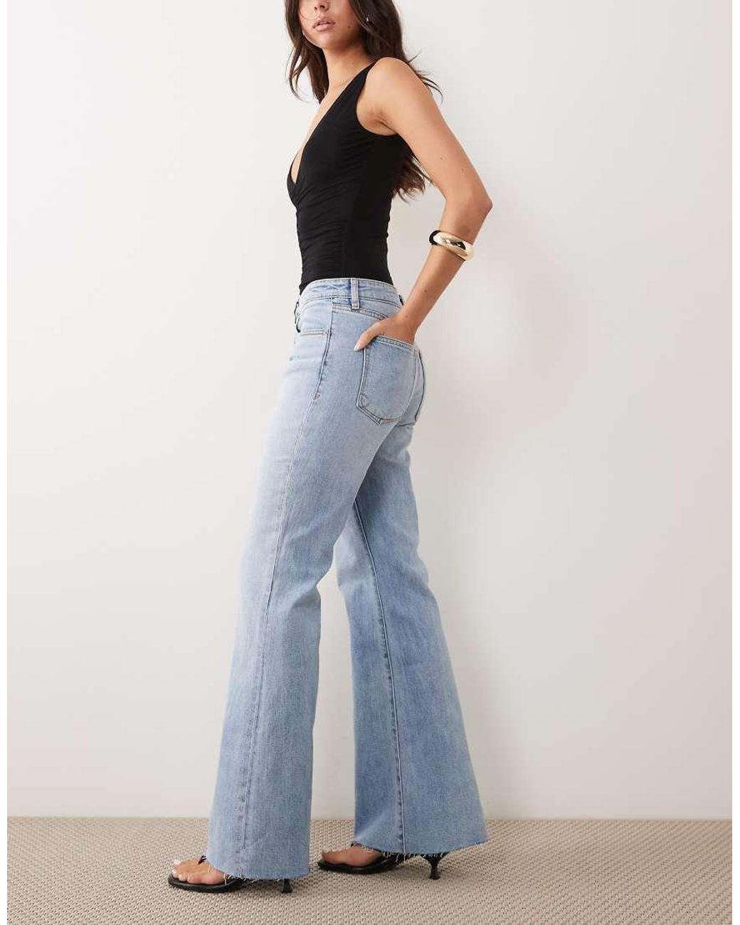 GOOD AMERICAN Blue Vintage Low Waist Relaxed Flare Leg Jean