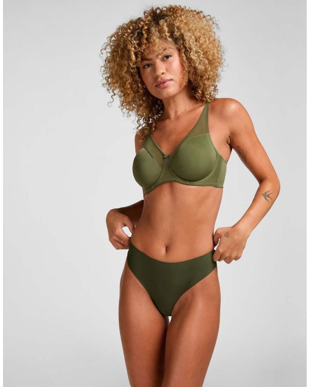 Hunkemöller Green Nina Non-Padded Underwired Minimizer Bra