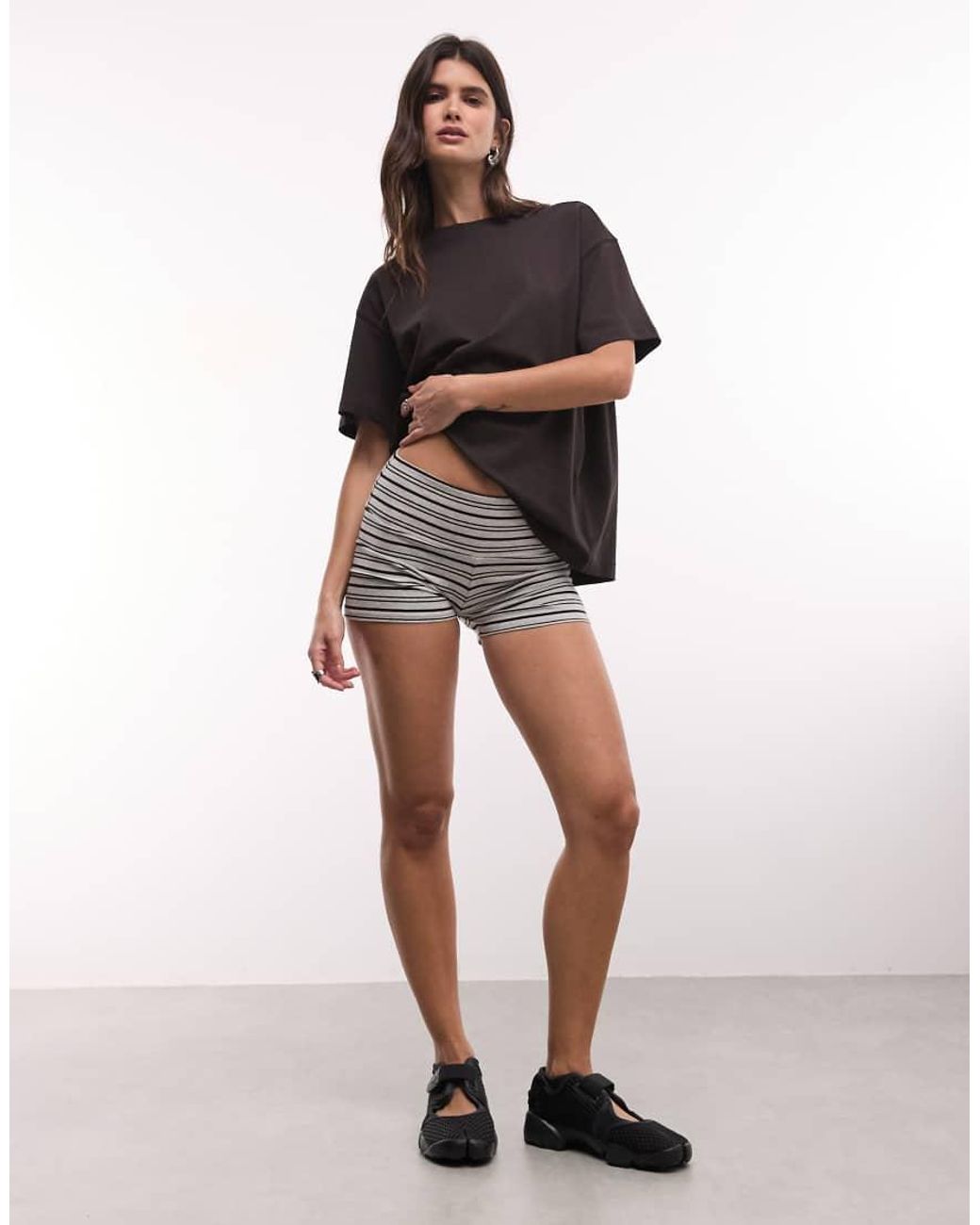 Weekday Jersey Hotpants in het Gray