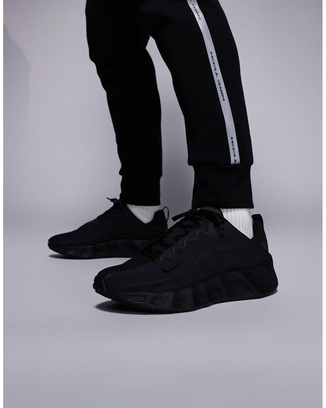 Nike Black Ava Rover Trainers for men