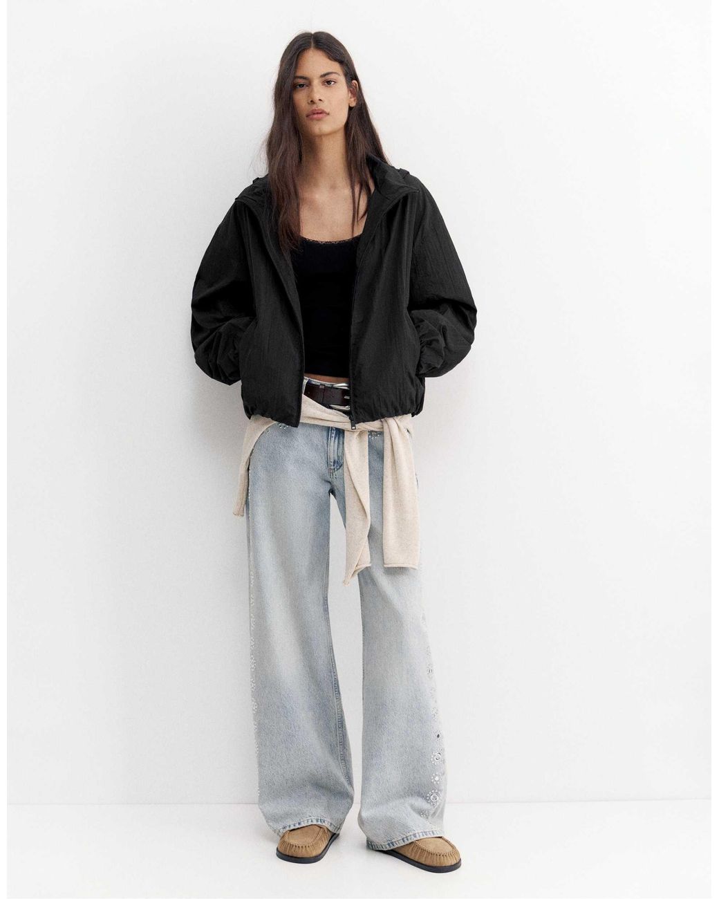 Veste légère à capuche Pull&Bear en coloris Black