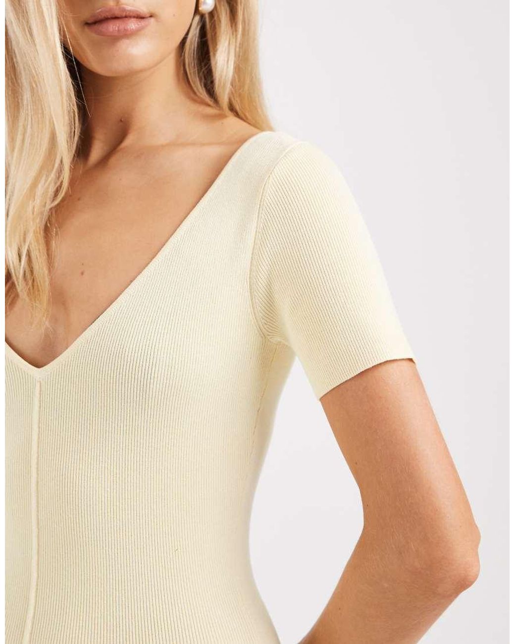 4th & Reckless Natural Fine Knit V Neck Seam Front Detail Maxi Dress