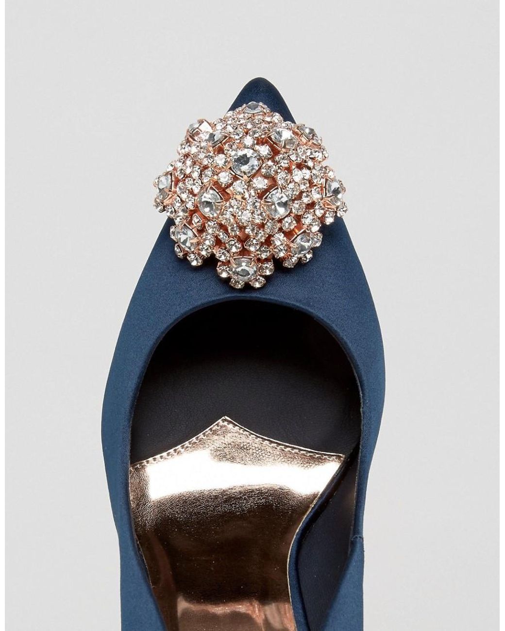 Ted Baker Peetch Tie The Knot Navy Embellished Pumps in Blue | Lyst