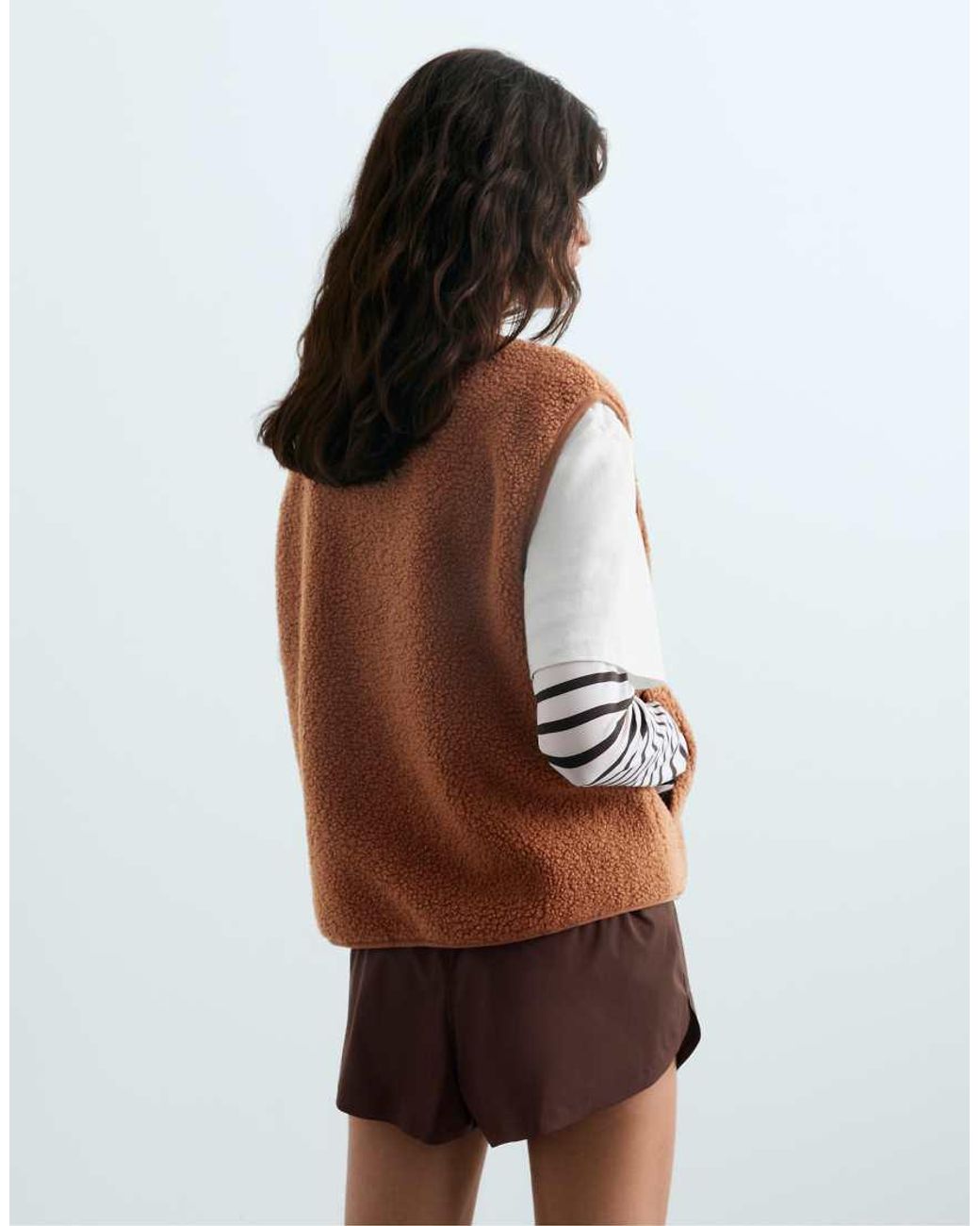 Oysho White Zip-Up Faux-Shearling Gilet