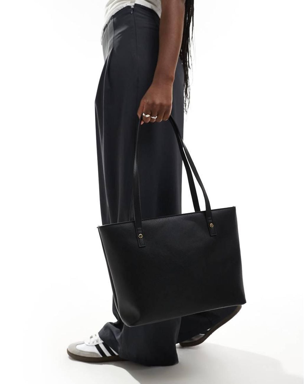 Maxi Borsa Nera di ASOS in Black