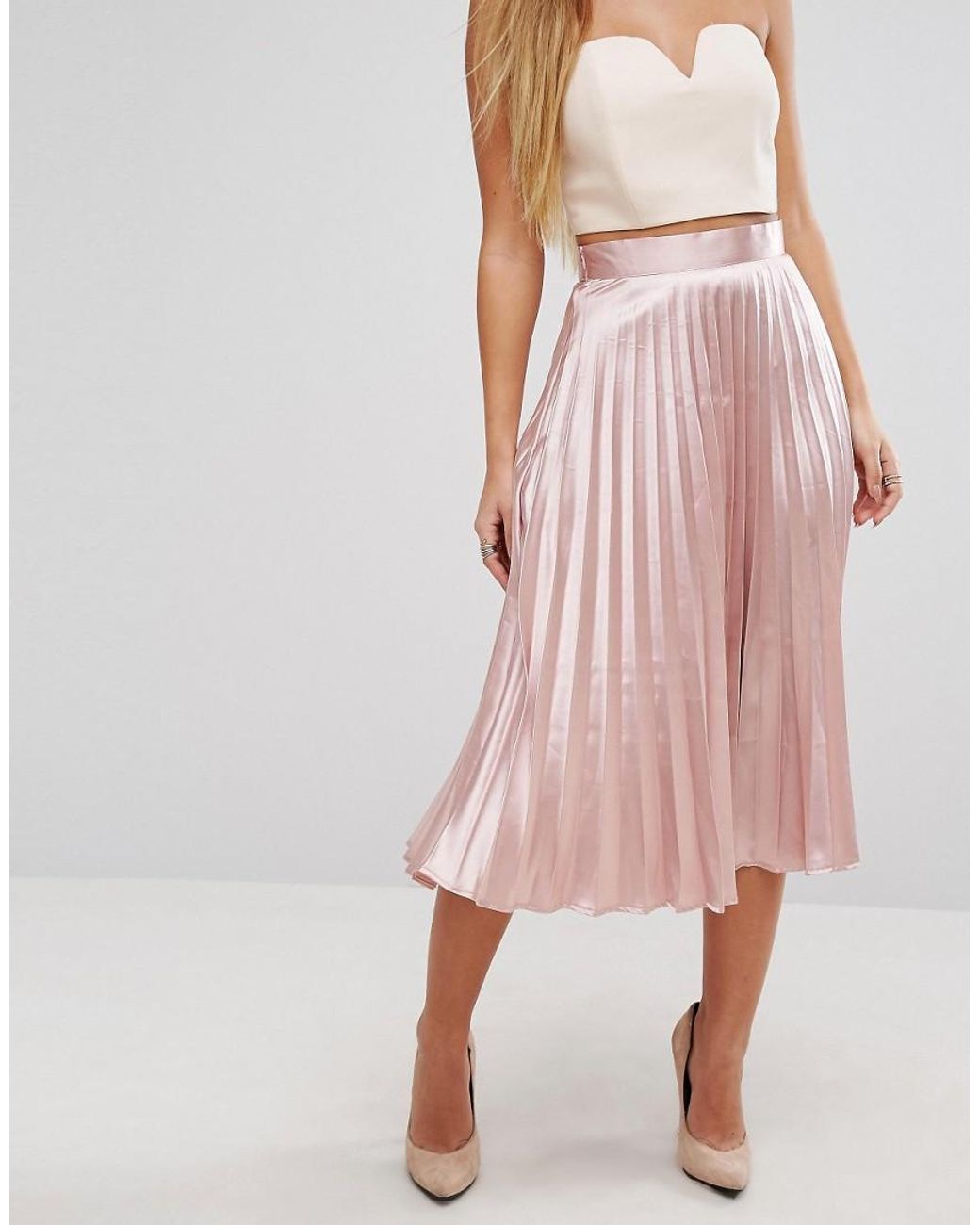 PrettyLittleThing Satin Pleated Skirt in Pink | Lyst UK