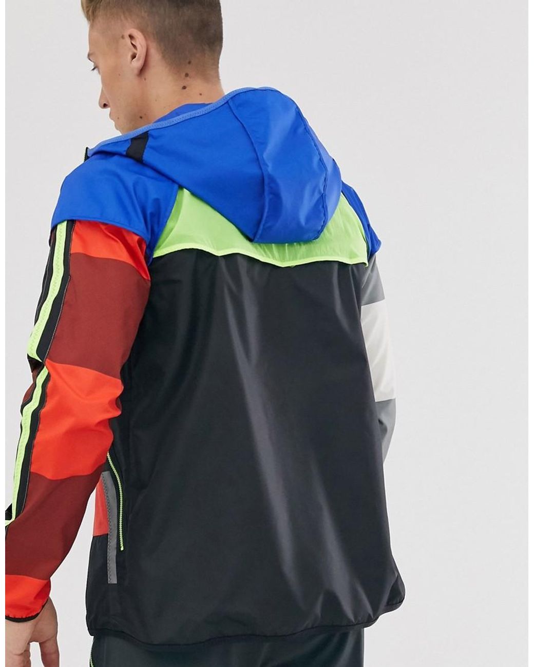 Nike Run Wild Pack Windrunner Jacket in Blue for Men | Lyst UK