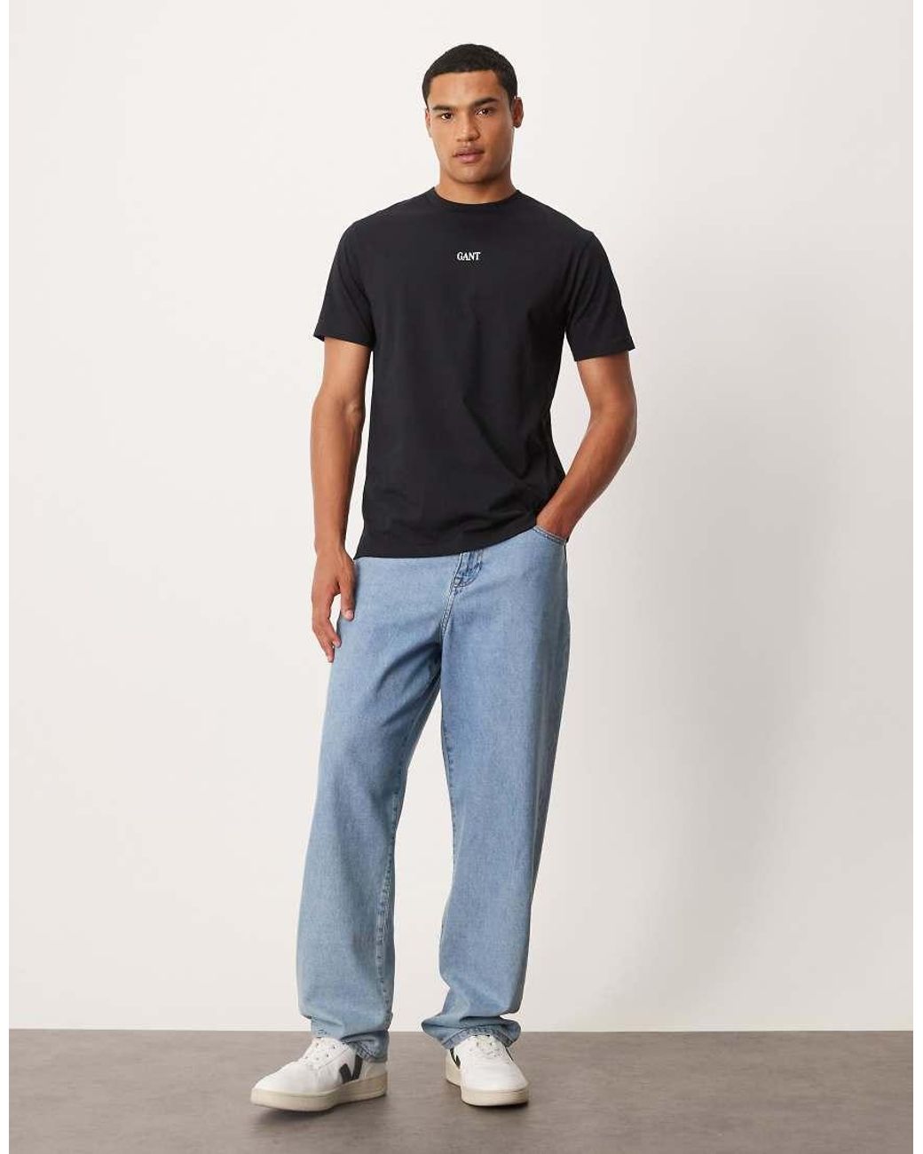 Gant Blue Central Small Logo T-Shirt for men