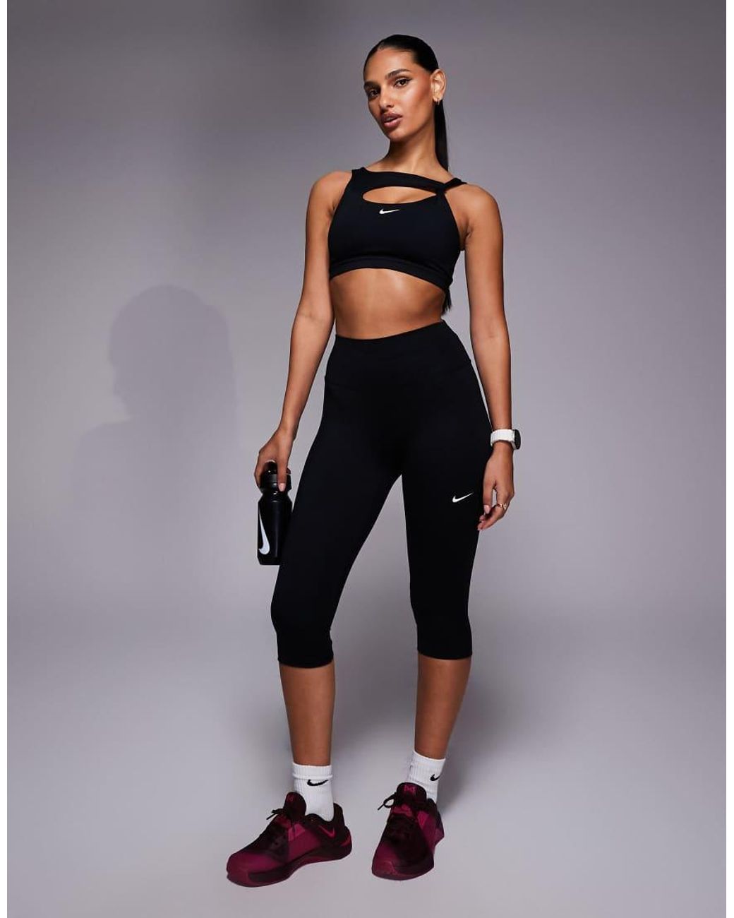 Nike One in het Blue