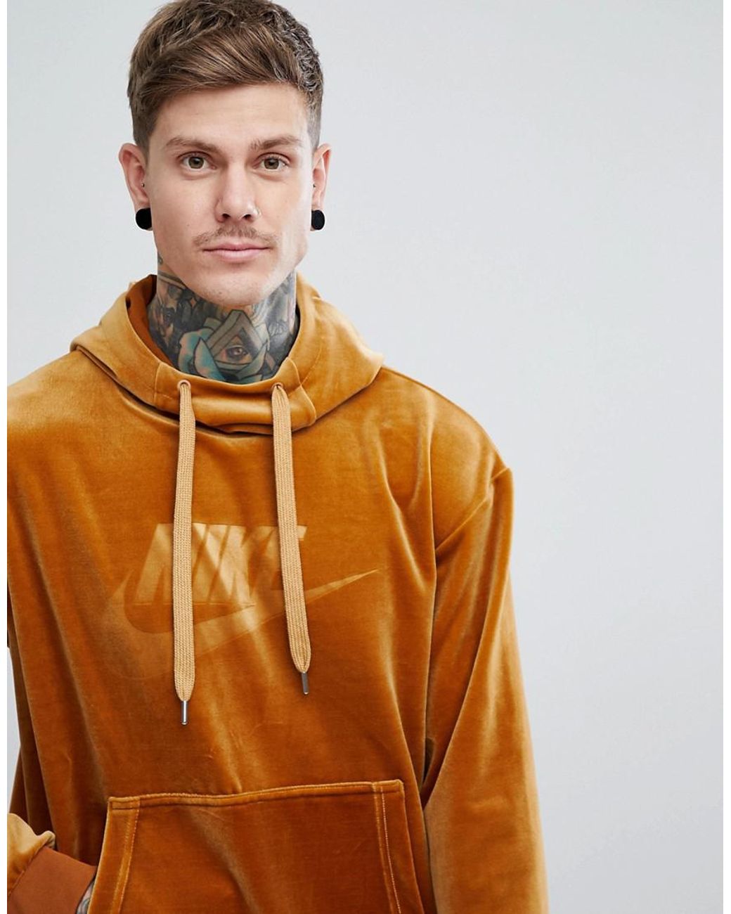 Nike Velour Pullover Hoodie In Gold Ah3384-722 in Metallic for Men | Lyst  Australia