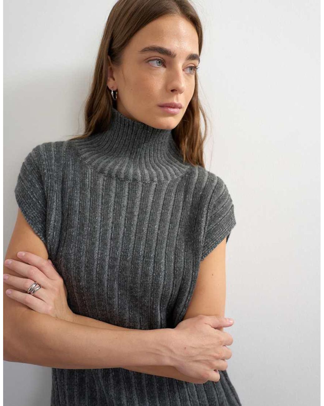 TOPSHOP Gray Knitted Ribbed Funnel Neck Wool Longline Top With Tube Hem