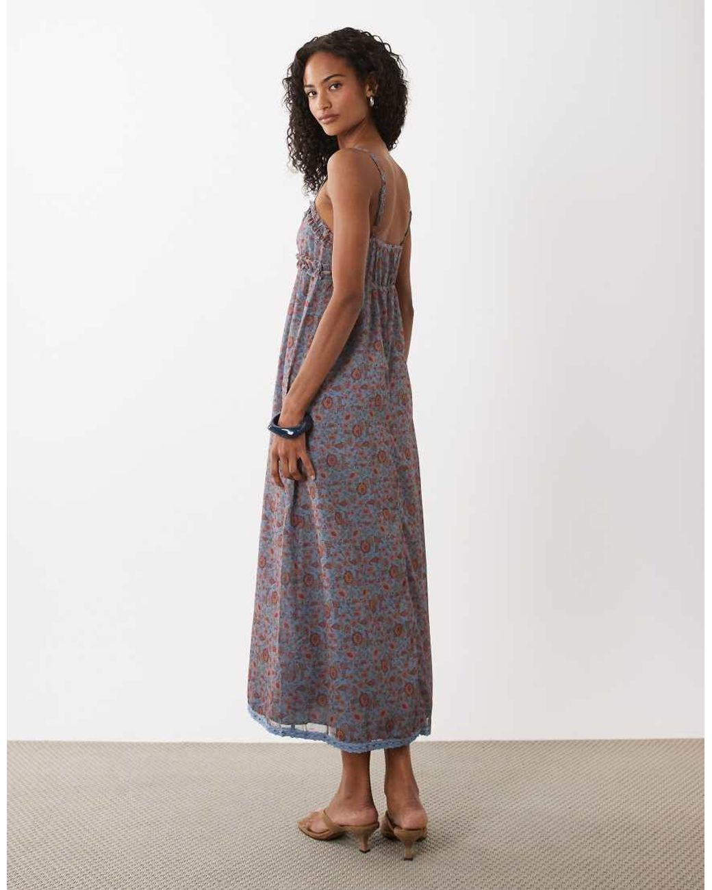 Motel White Evania Chiffon Midaxi Dress