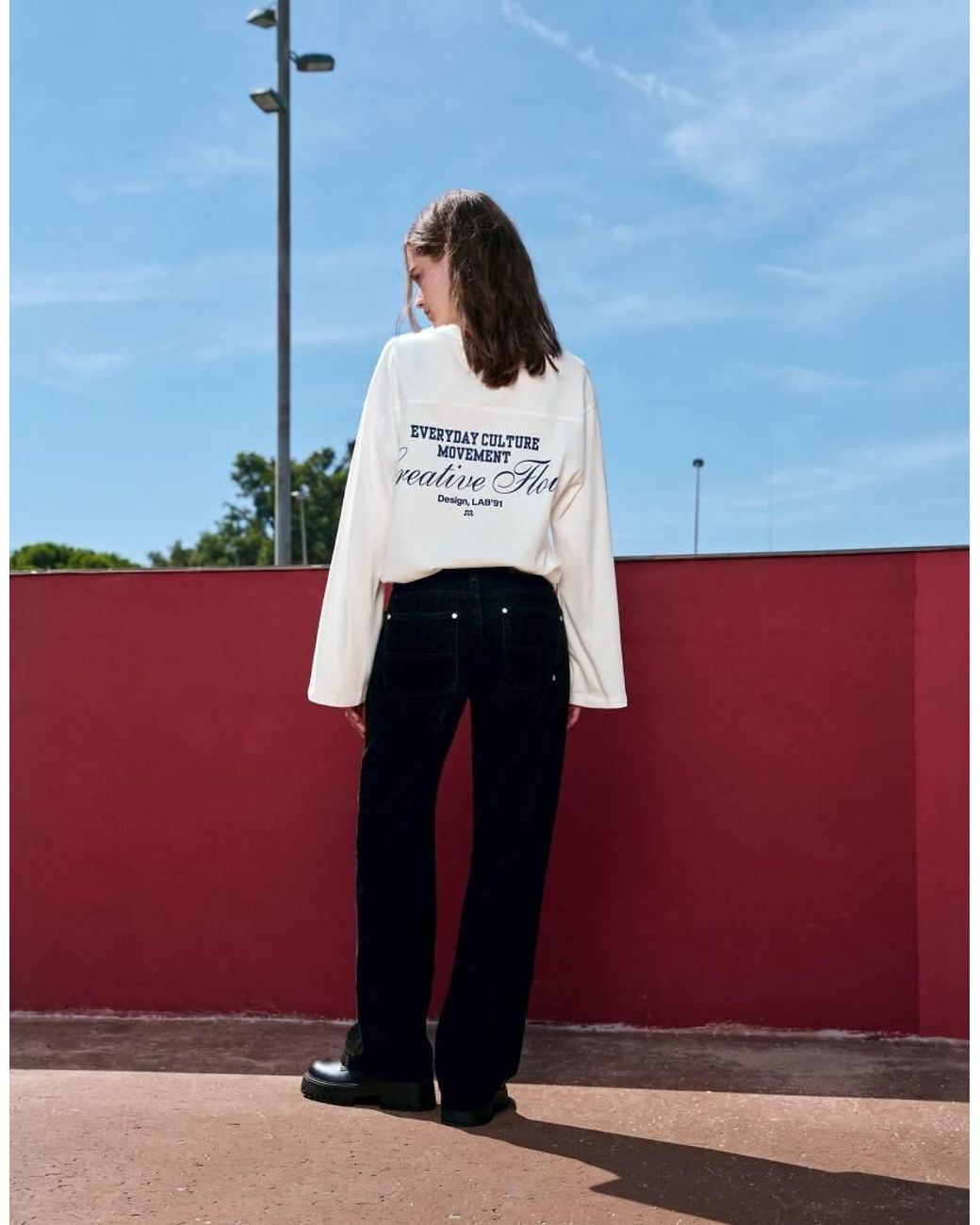 Pull&Bear White Long Sleeve Graphic And Number T-shirt
