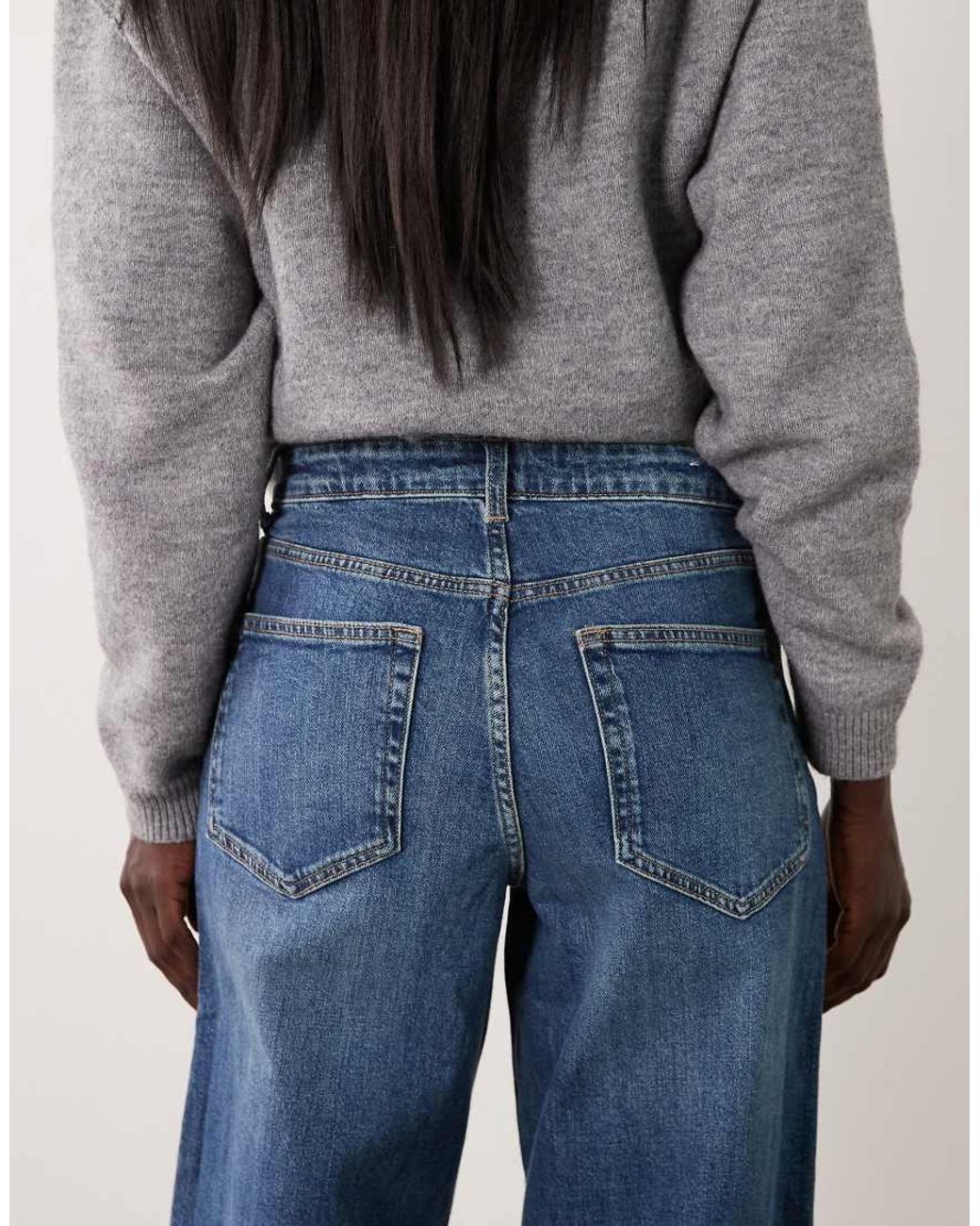 Vero Moda Blue Zelda High Rise Barrel Leg Jeans With Pocket Detail