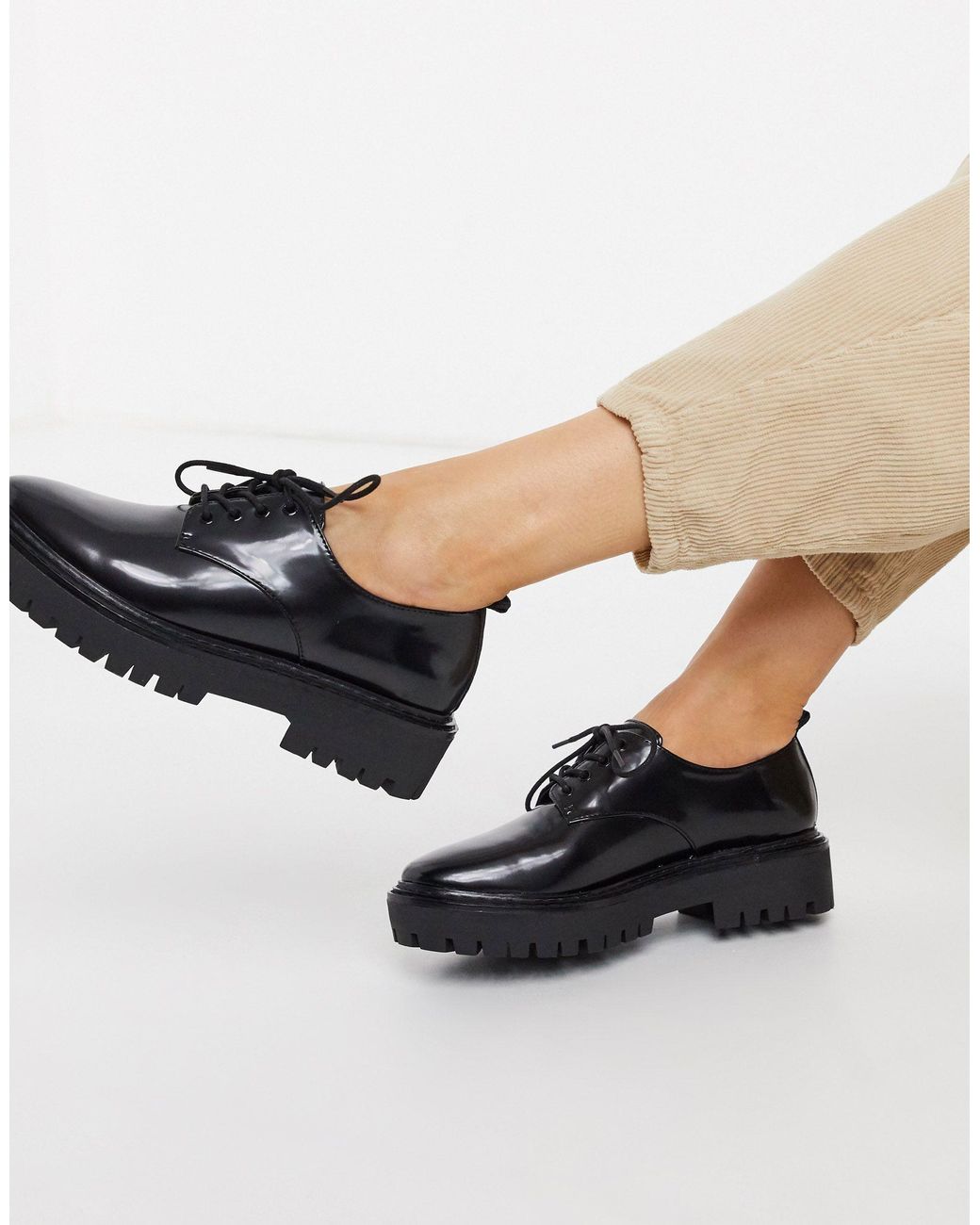 Pull&Bear Patent Lace Up Shoe in Black | Lyst