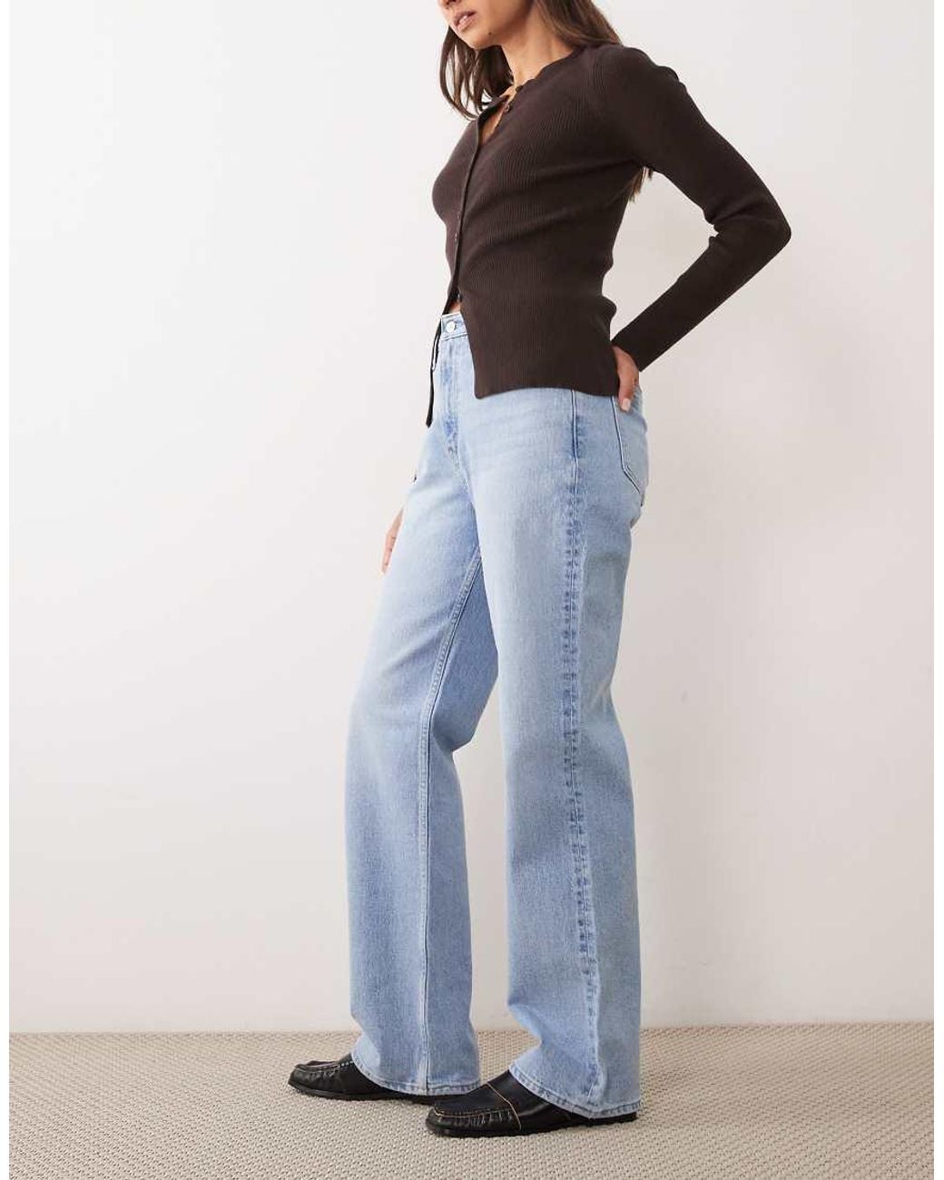 Abercrombie & Fitch White Curve Love 90s Relaxed Straight Leg Jeans