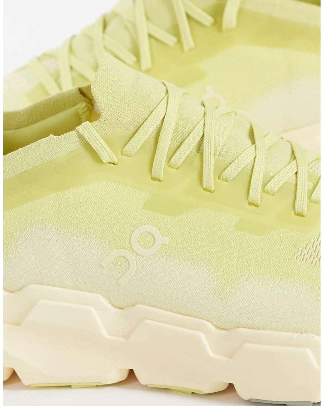 On Shoes Yellow Cloudsoma Outdoor Trainers for men