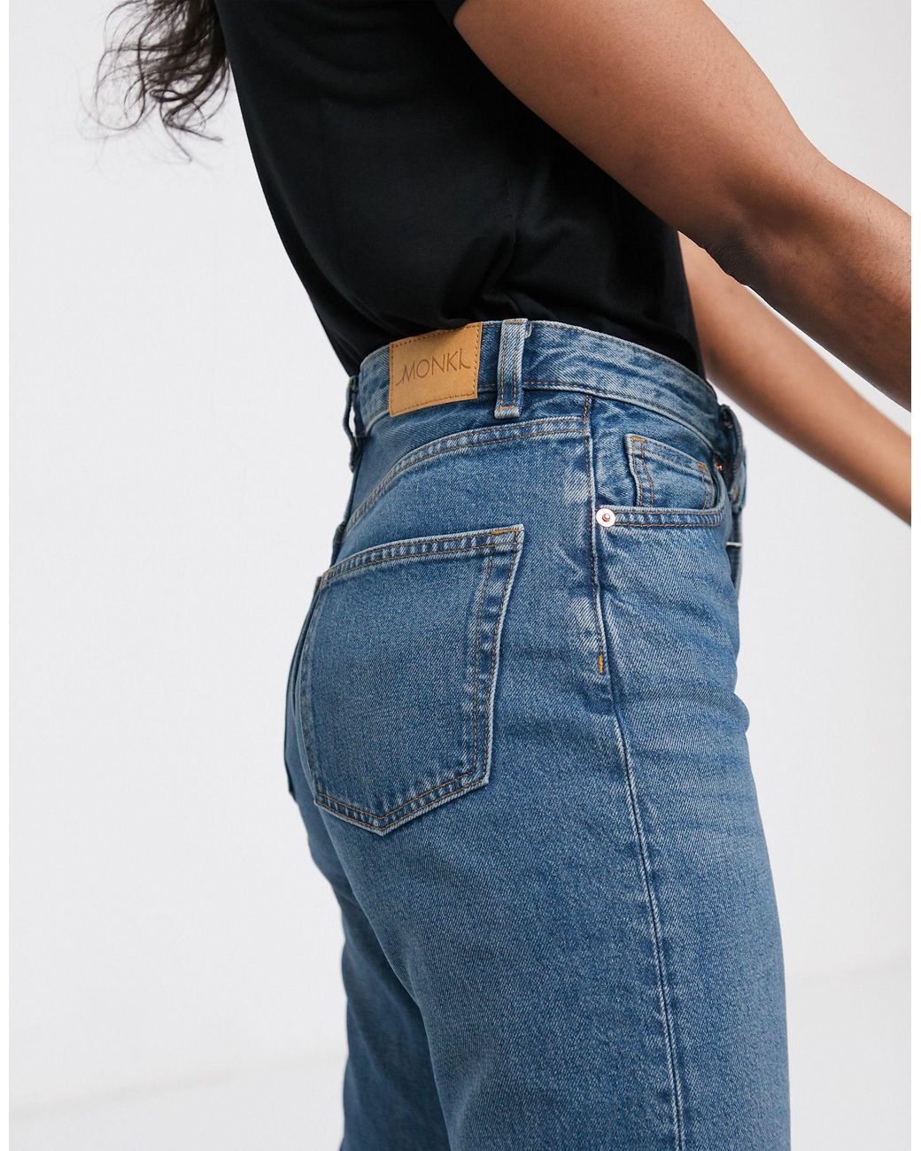 Sidelæns trend søster Monki Denim Kimomo Organic Cotton High Waist Mom Jeans in Blue - Lyst