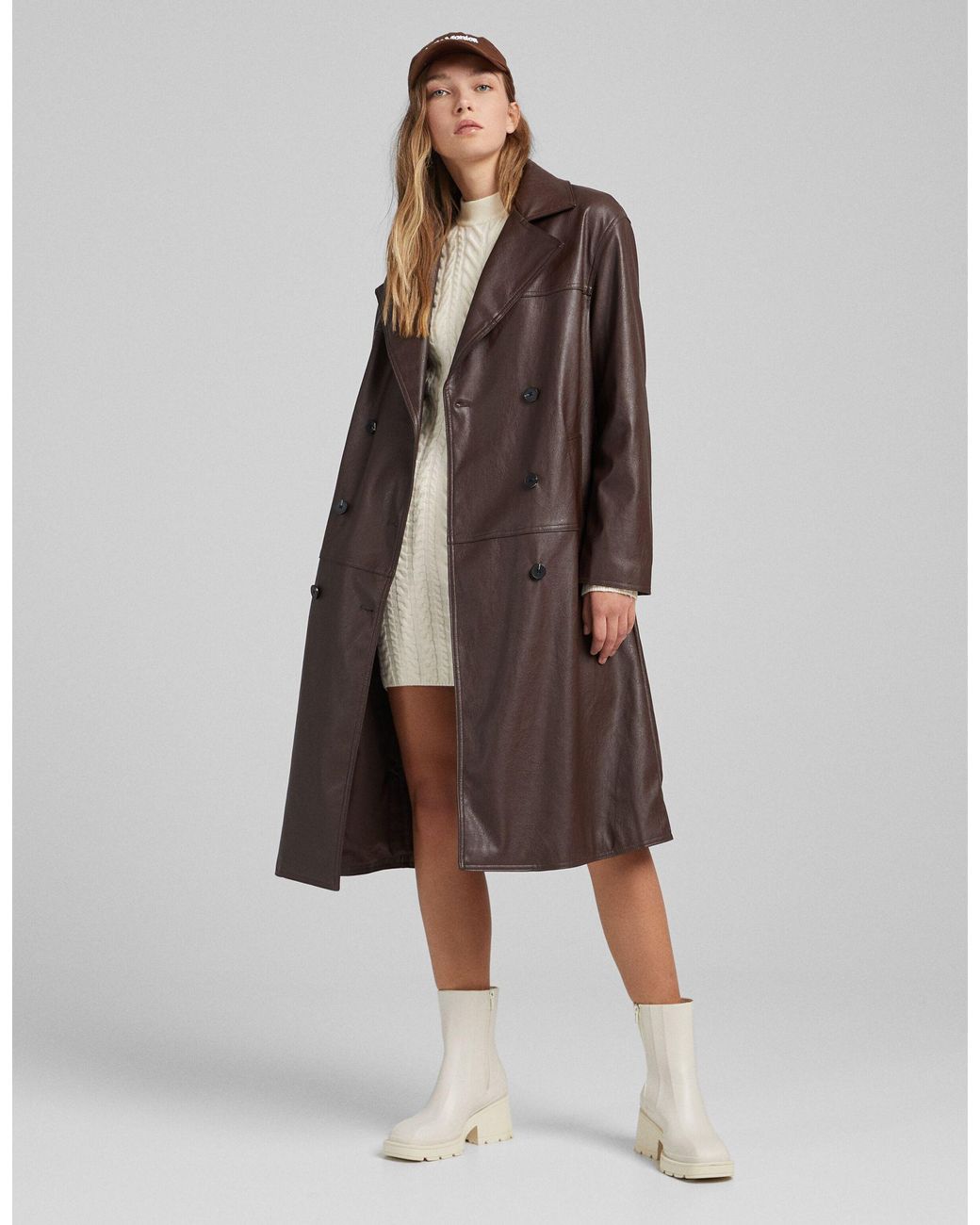 Trench-coat en similicuir - chocolat Bershka en coloris Marron | Lyst