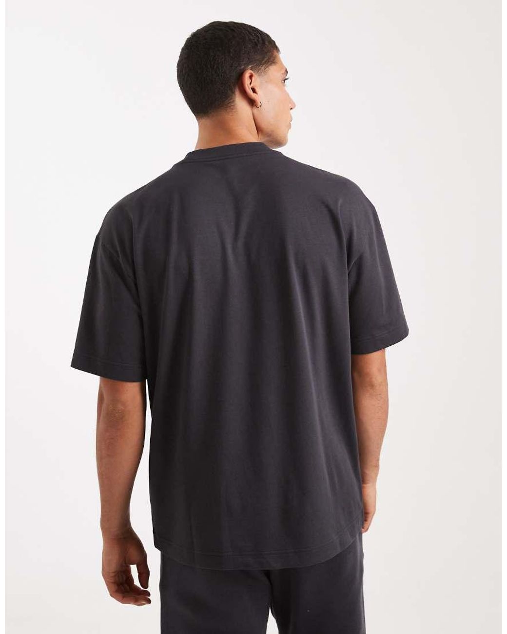 Hollister Black Boxy Oversized Short Sleeve Logo Cooling T-shirt for men