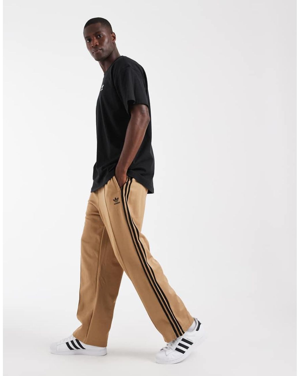 Adidas Originals Black Trefoil Essentials Oversized T-shirt for men