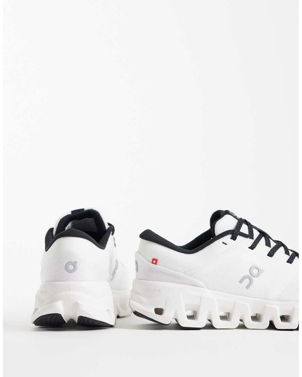 On Shoes White Cloud X 5 Training Trainers