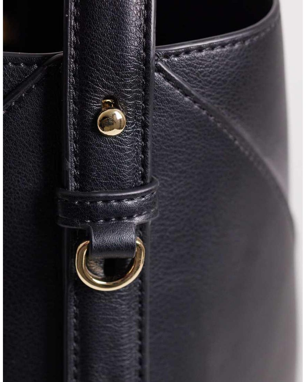 Borsa Da Spalla Slim Nera di Mango in Black