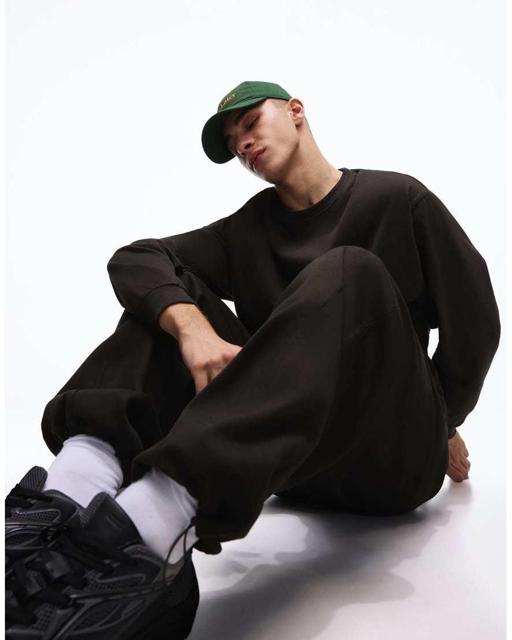 Bershka Black Wide Fit Balloon jogger for men