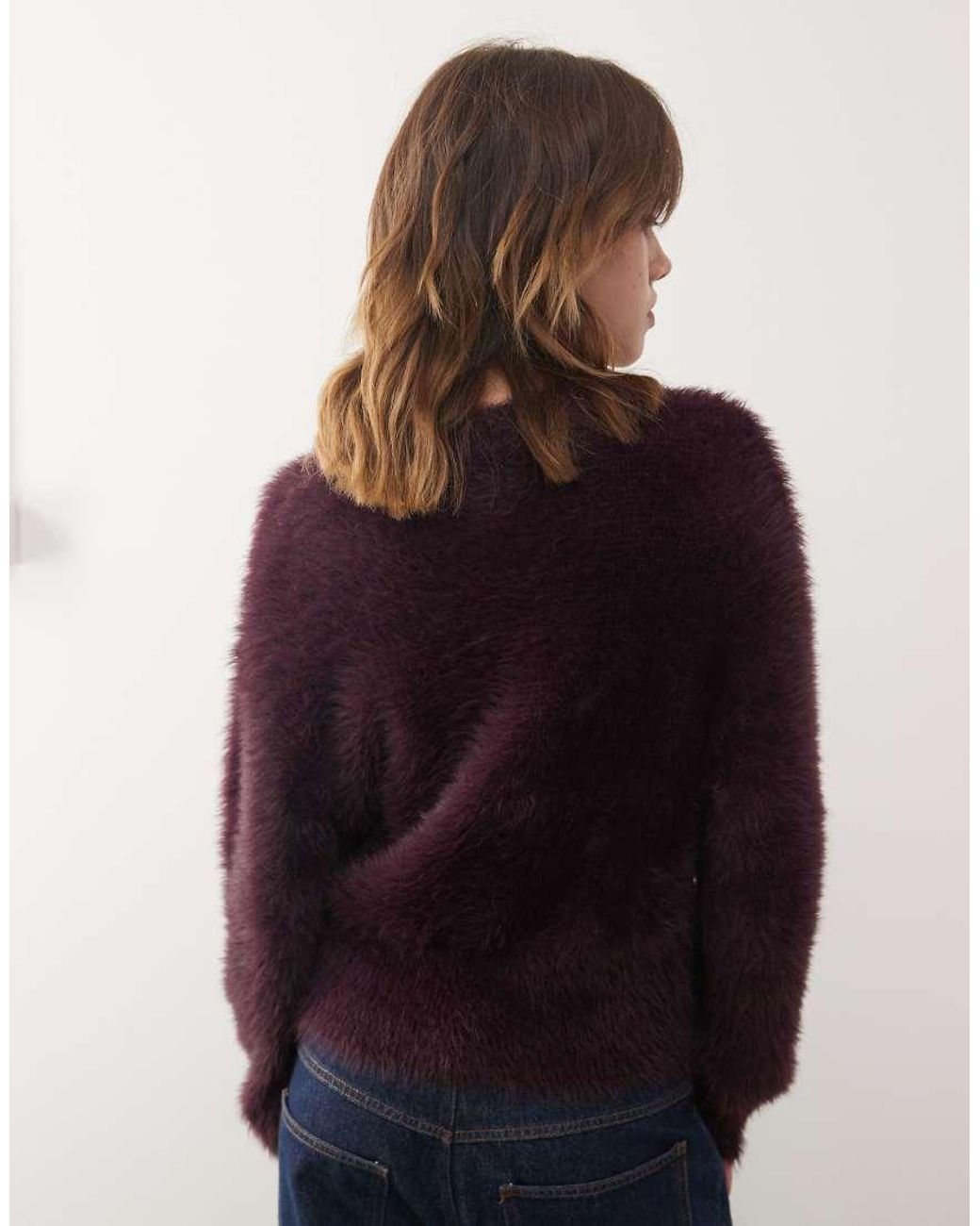 Maglione Color Prugna Lanuginoso Con Spacco Sul Davanti di Monki in Purple