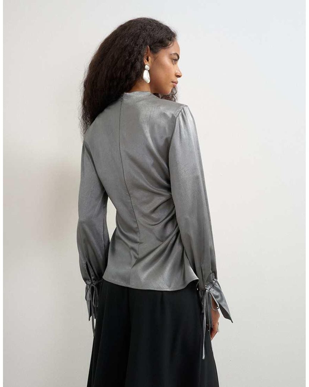 TOPSHOP Gray Shoulder Pad Tie Drawstring Cuff Funnel Neck Top