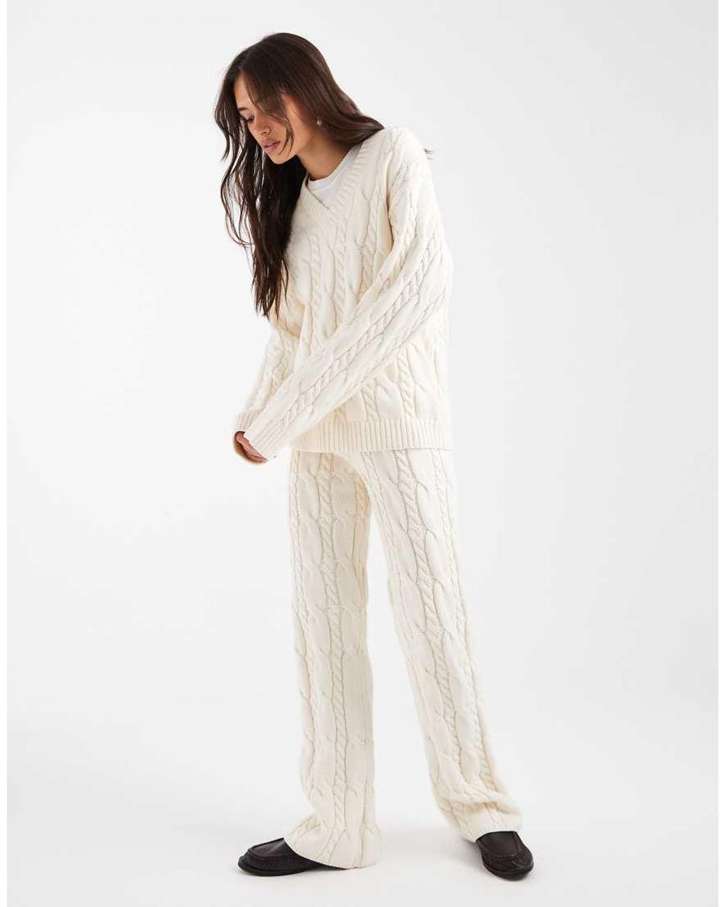 4th & Reckless Natural Cotton Rich Cable Knit V Neck Jumper Co-Ord
