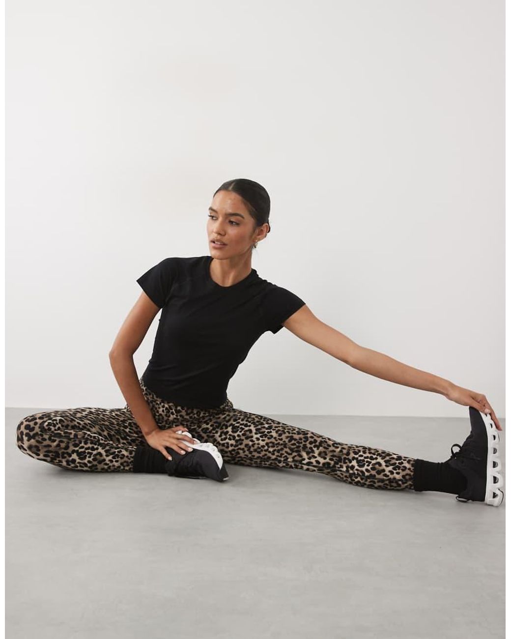 Sweaty Betty Brown Power 7/8 Piping Workout leggings