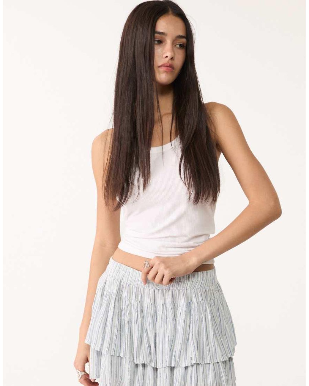 Stradivarius White Ruffled Mini Skort