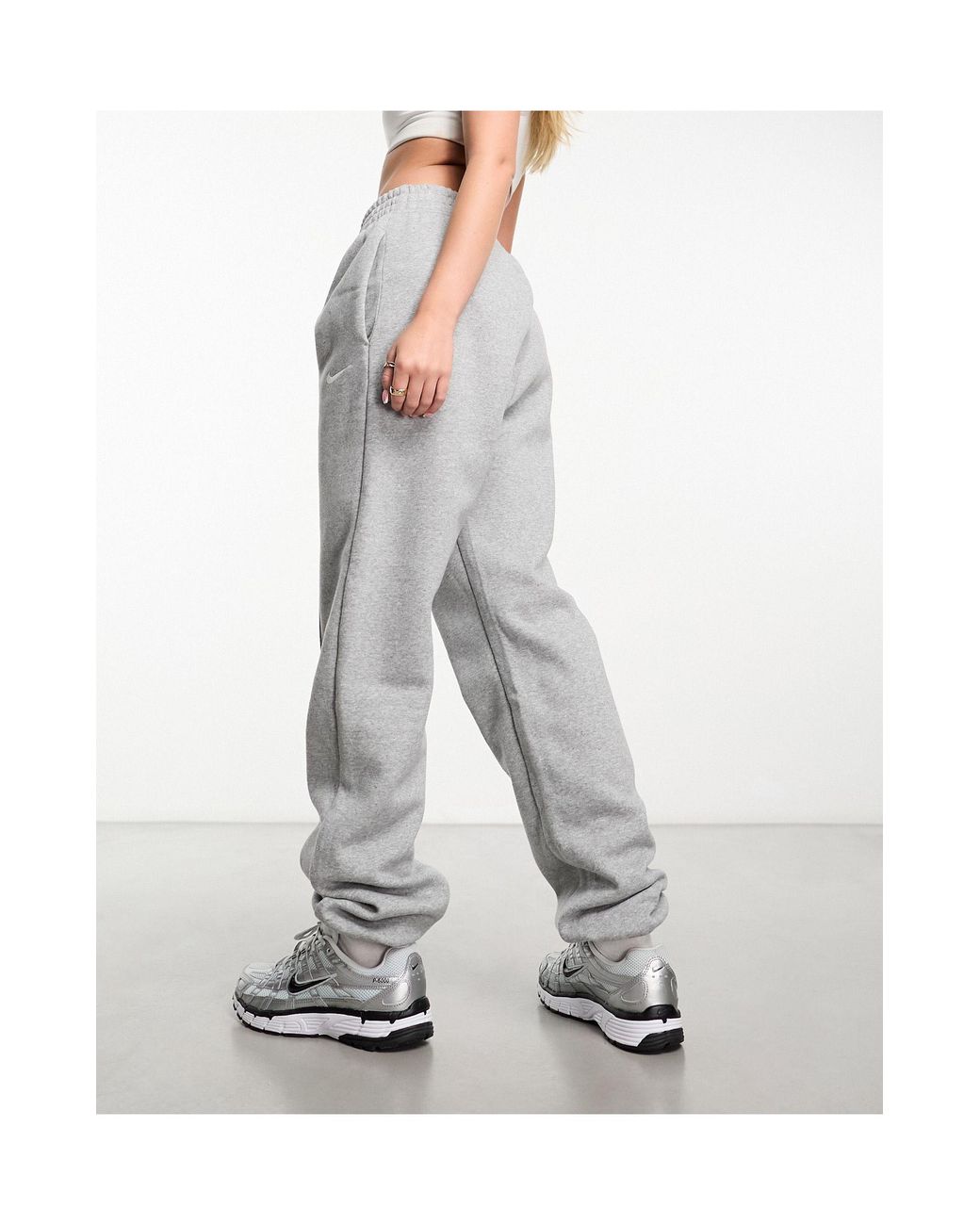 Womens grey nike joggers sales