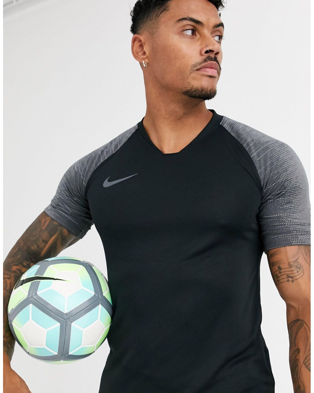 Turismo los Lada Nike Football Strike T-shirt in Black for Men | Lyst