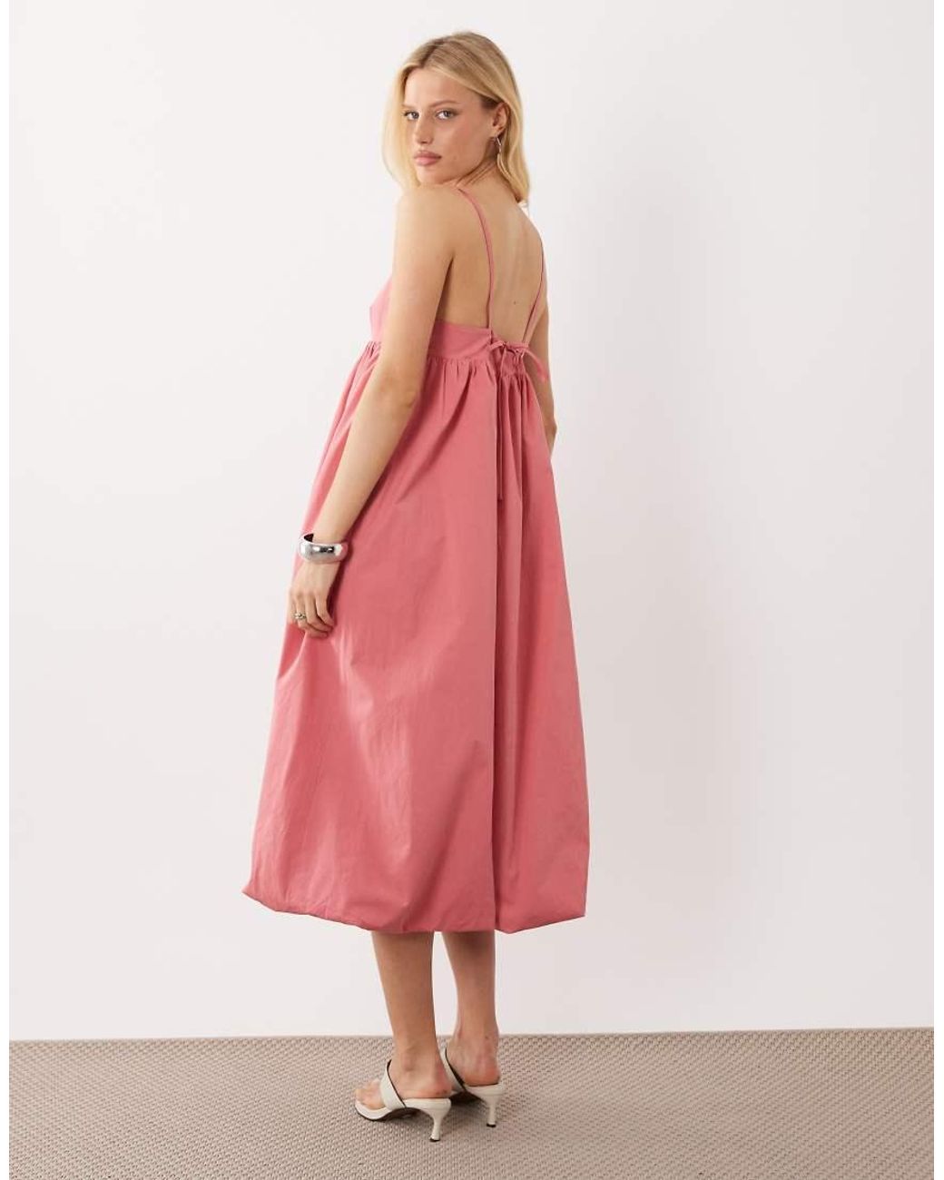Vestido Midi De Modal Con Tirantes Finos Y Bajo Globo En-Rosa Ghospell de color Pink