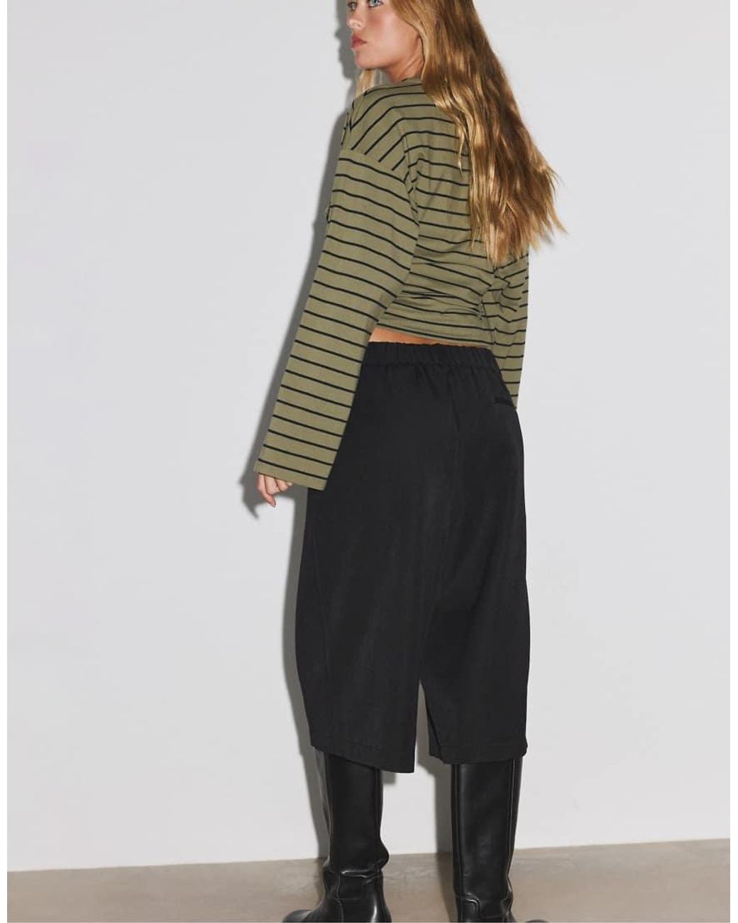 Stradivarius Black Tailored Bermuda Shorts
