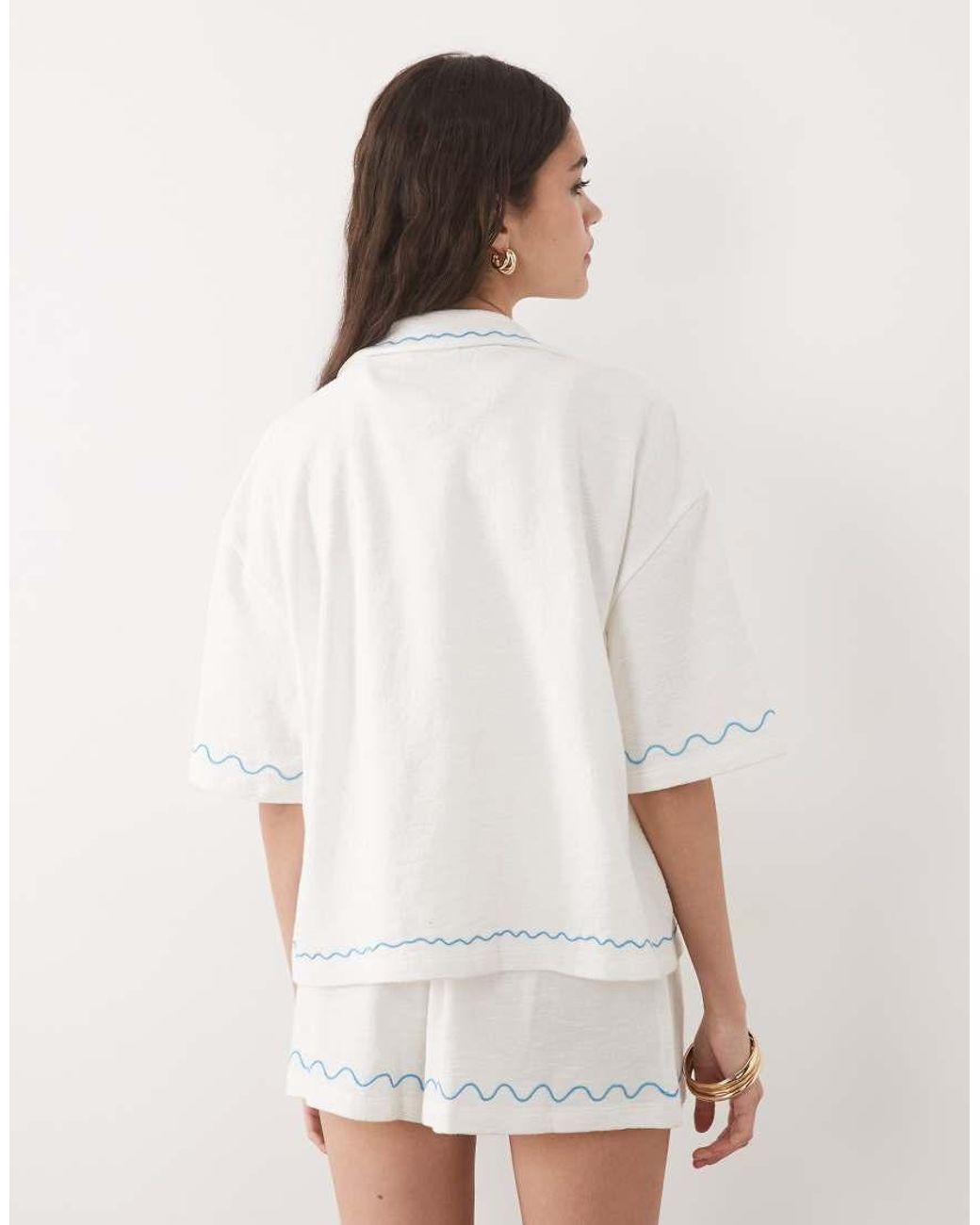 ASOS White Textured Jersey Revere Shirt Co-Ord With Seahorse Embroidery