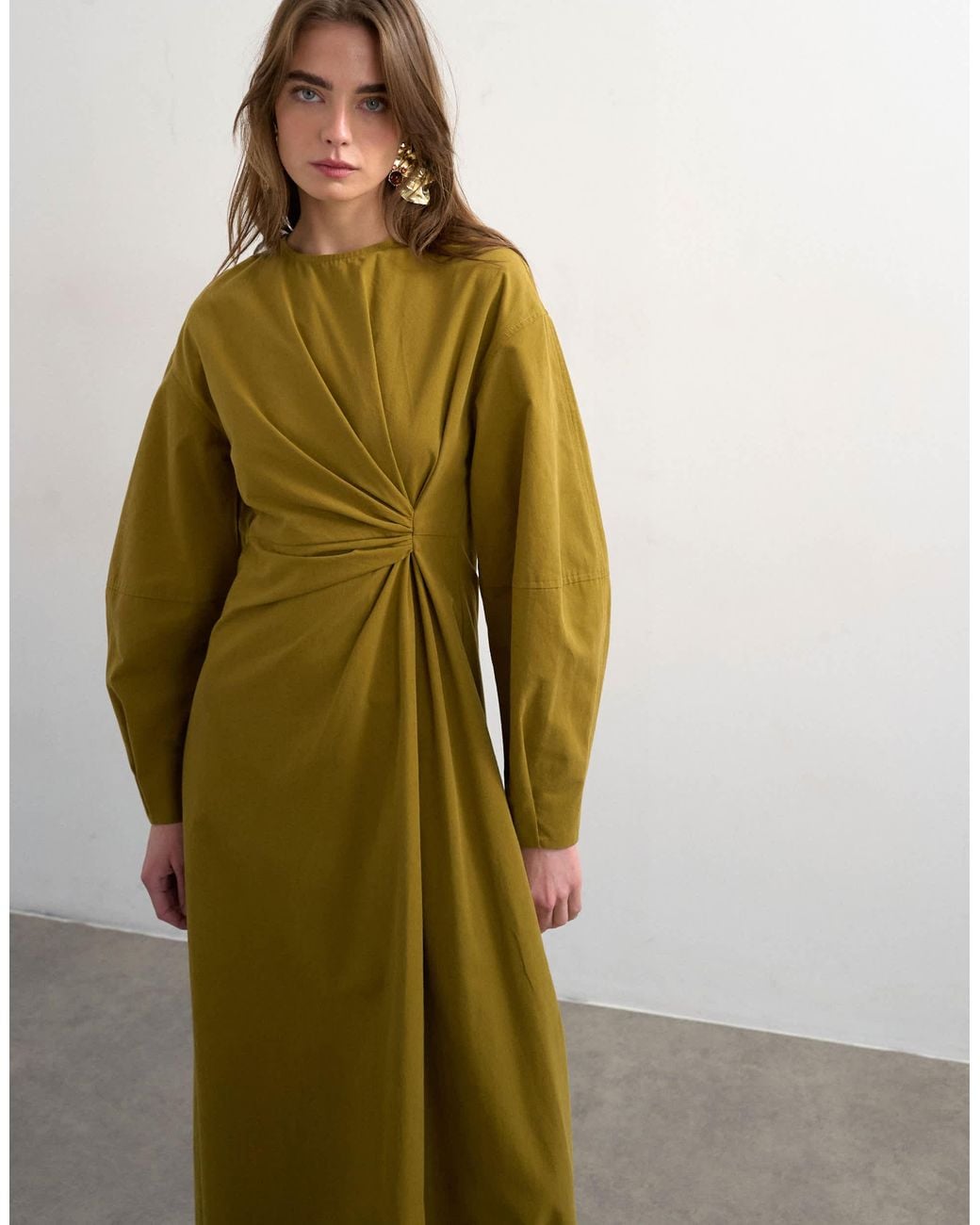 TOPSHOP Knot Detail Midi Dress With Asymmetric Hem in Green | Lyst Canada