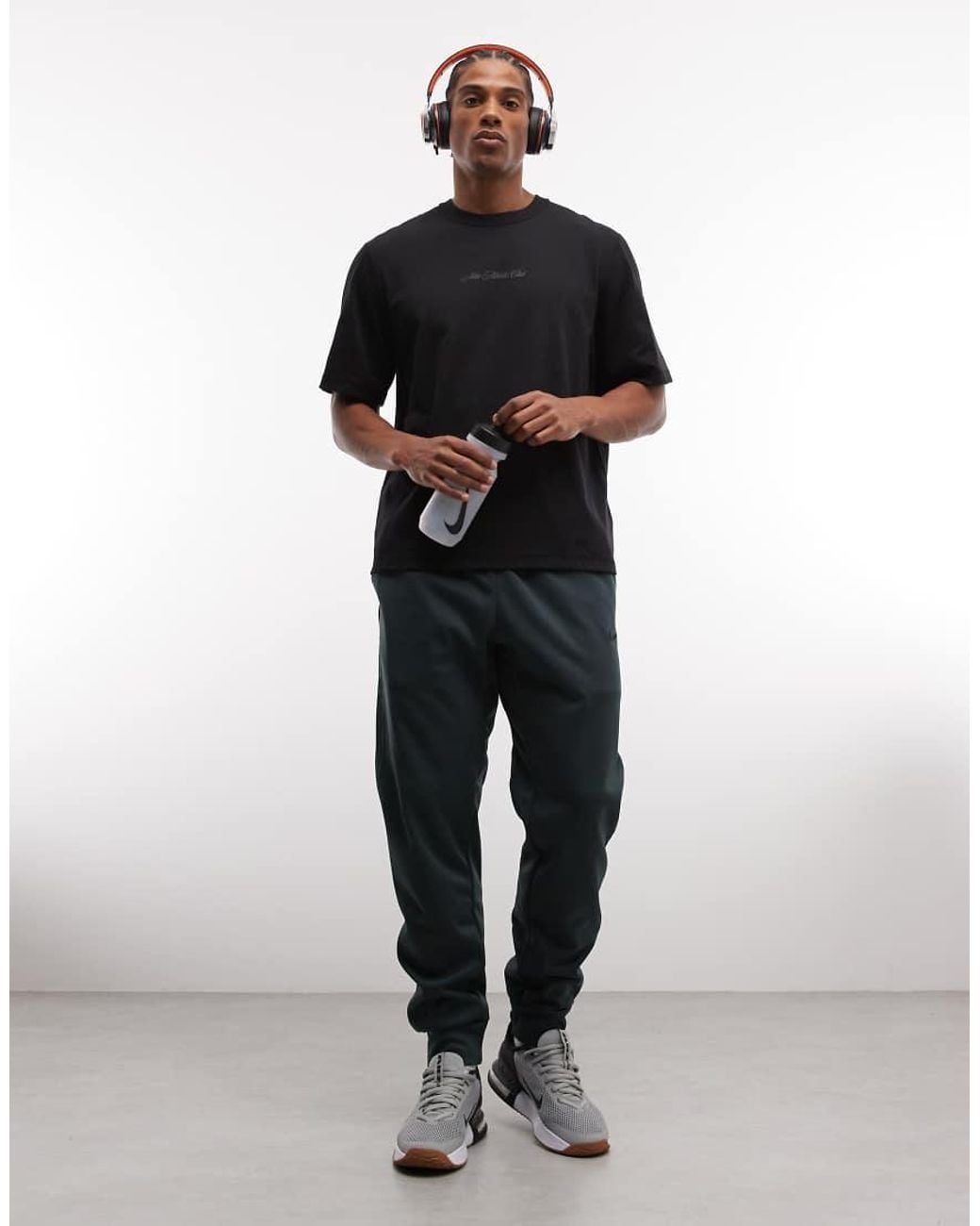 Nike Black Athletic Club Script Logo Perforated T-shirt for men