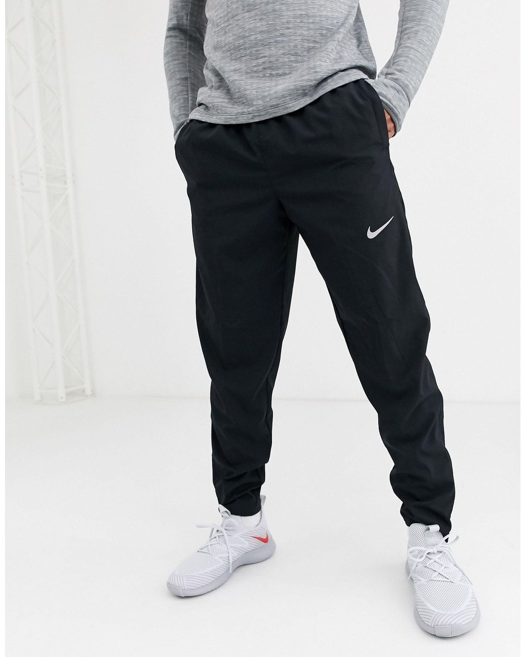 Air Woven Cuffed Trackies 