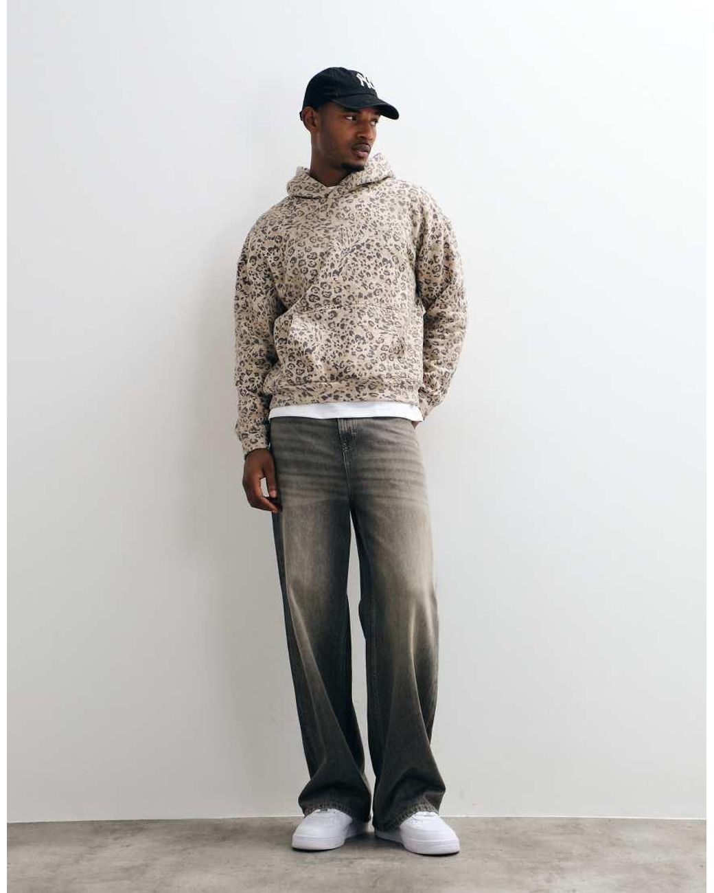 Hollister White Boxy Fit Hoodie for men