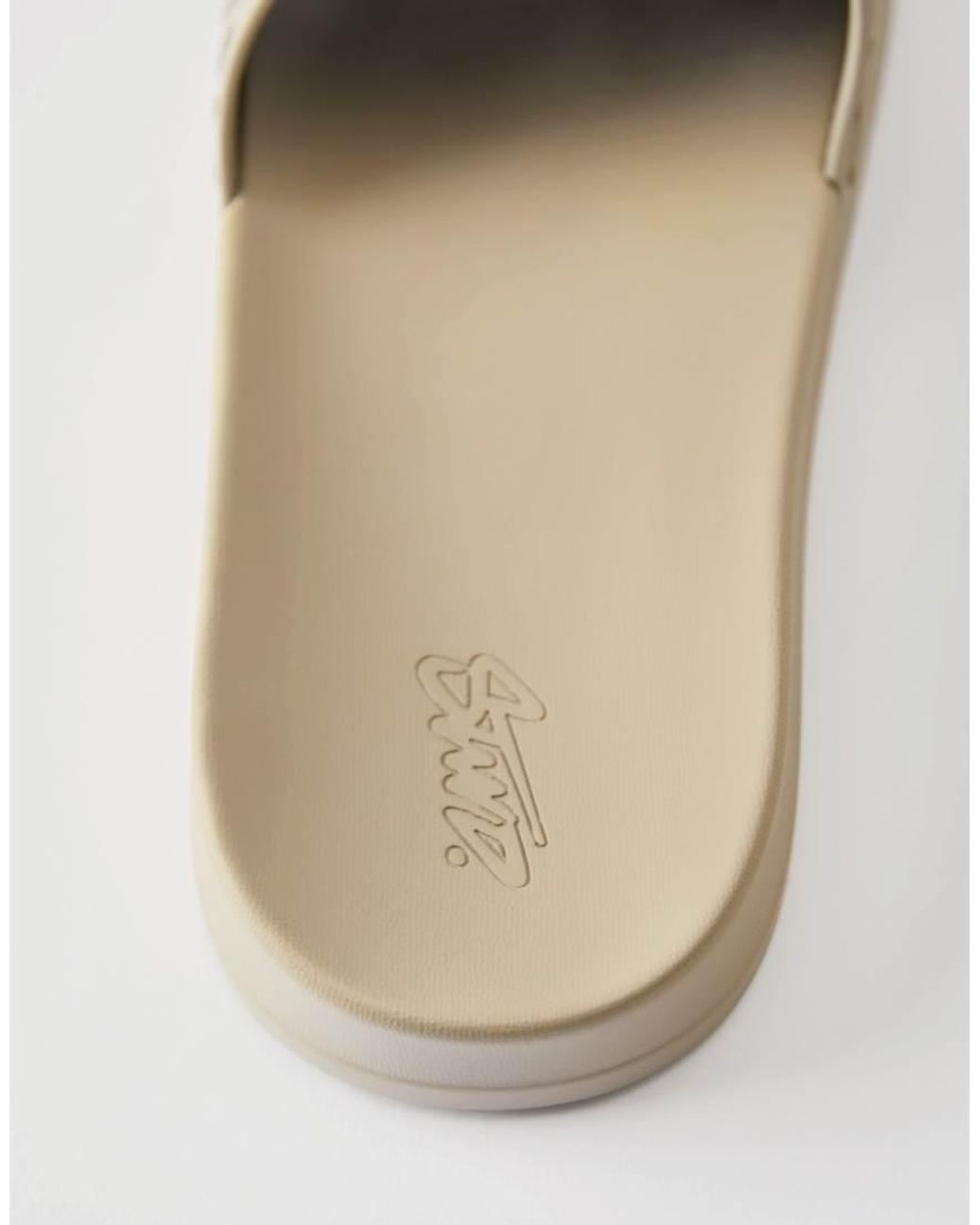 Pull&Bear White Stwd Rubberised Sandals for men