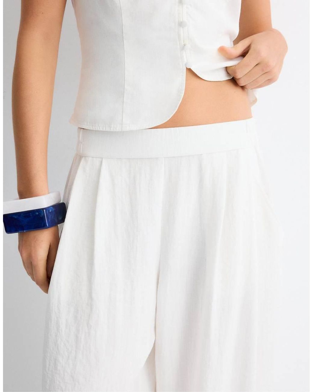 Stradivarius White Flowing Barrel Trousers