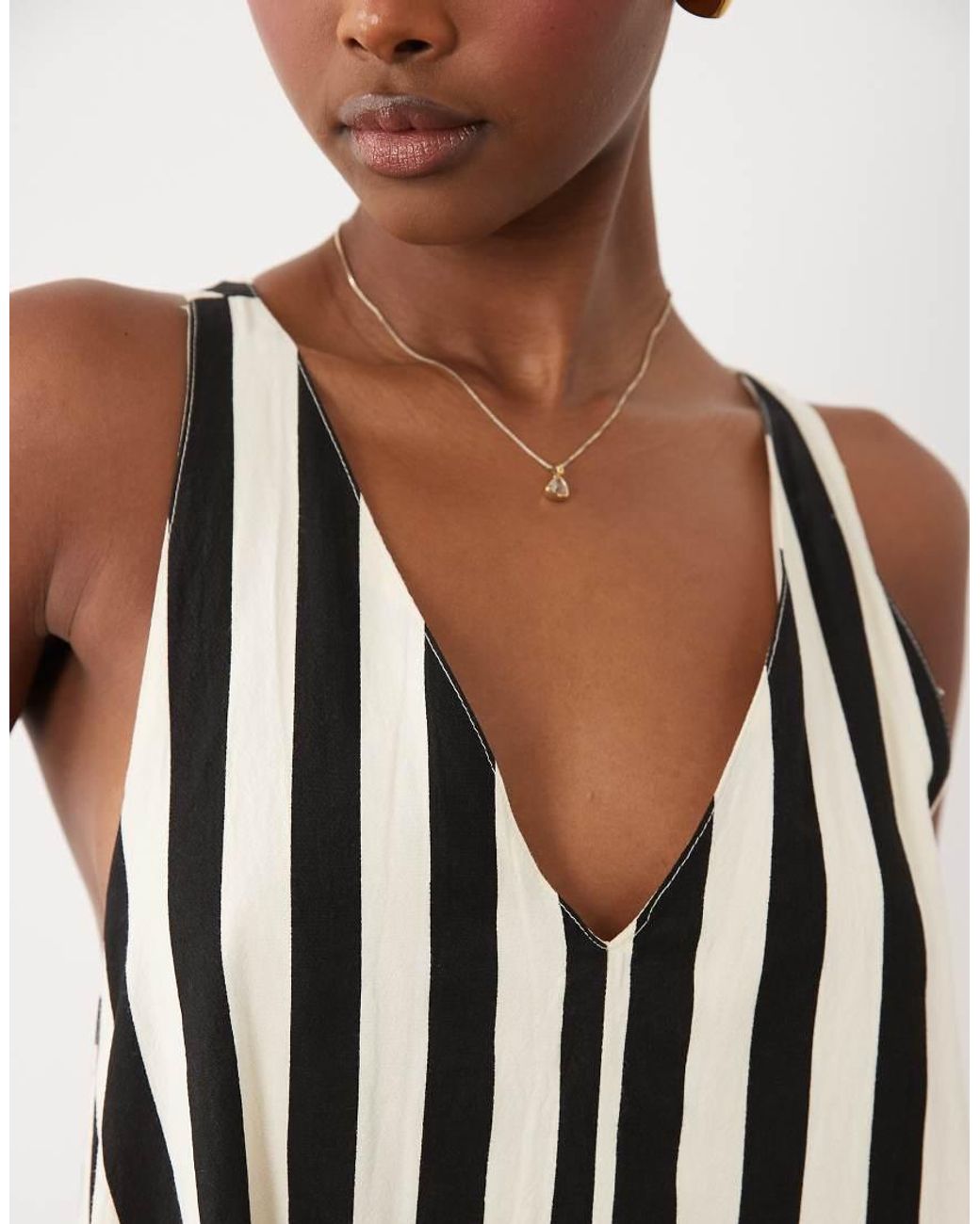 4th & Reckless White Cotton Twist Back Detail Trapeze Maxi Dress